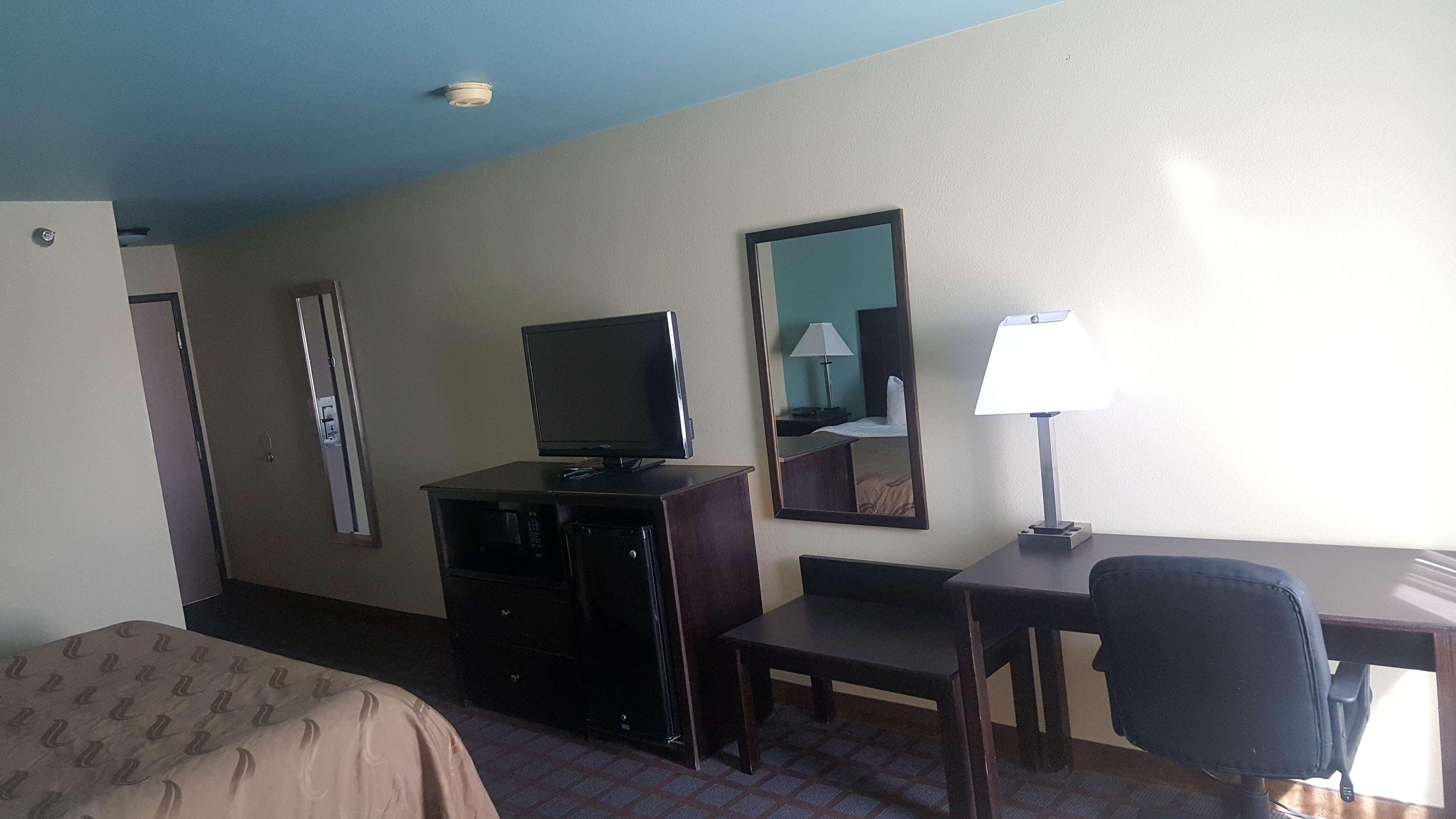Surestay By Western 3* Blue Springs